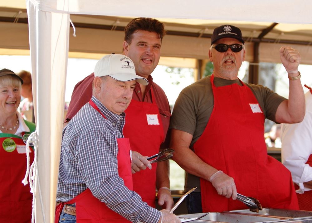 Members of the community serve food at the 2014 Klickitat County Fair.